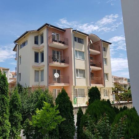Zaliv Apartments House Sveti Vlas Exterior foto